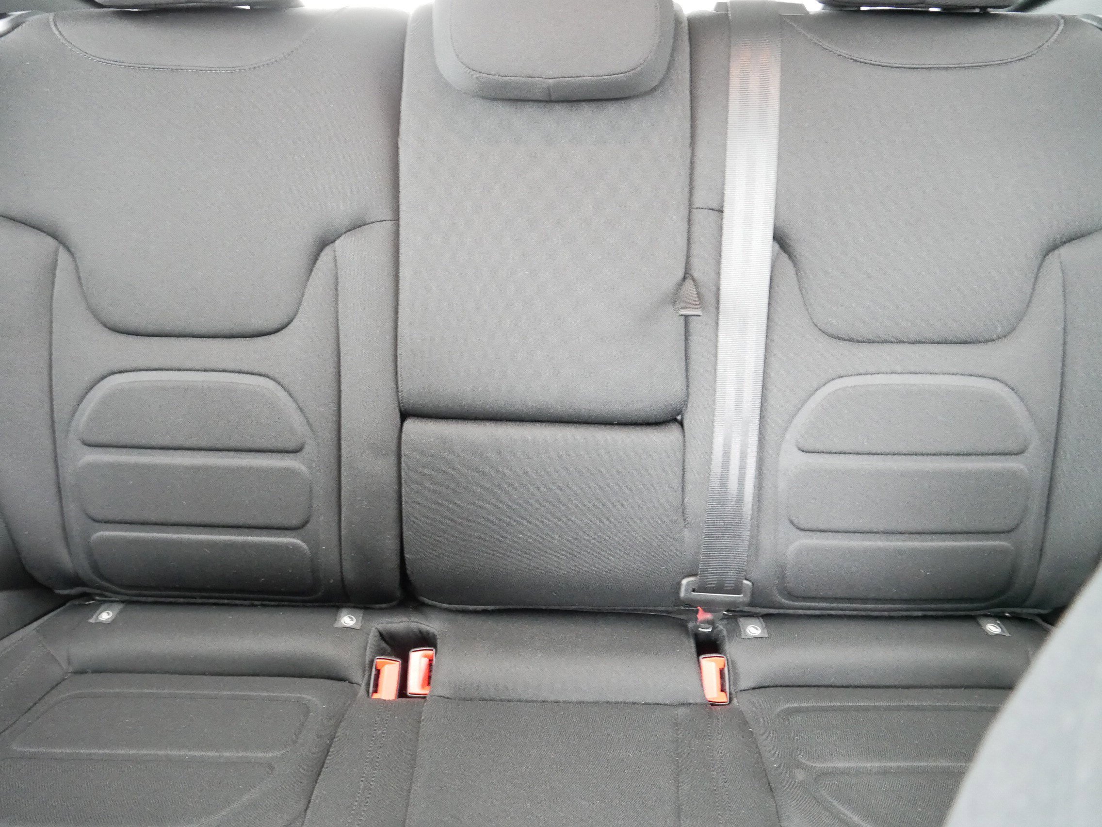 Certified 2022 Jeep Renegade Latitude w/ Convenience Group image 13