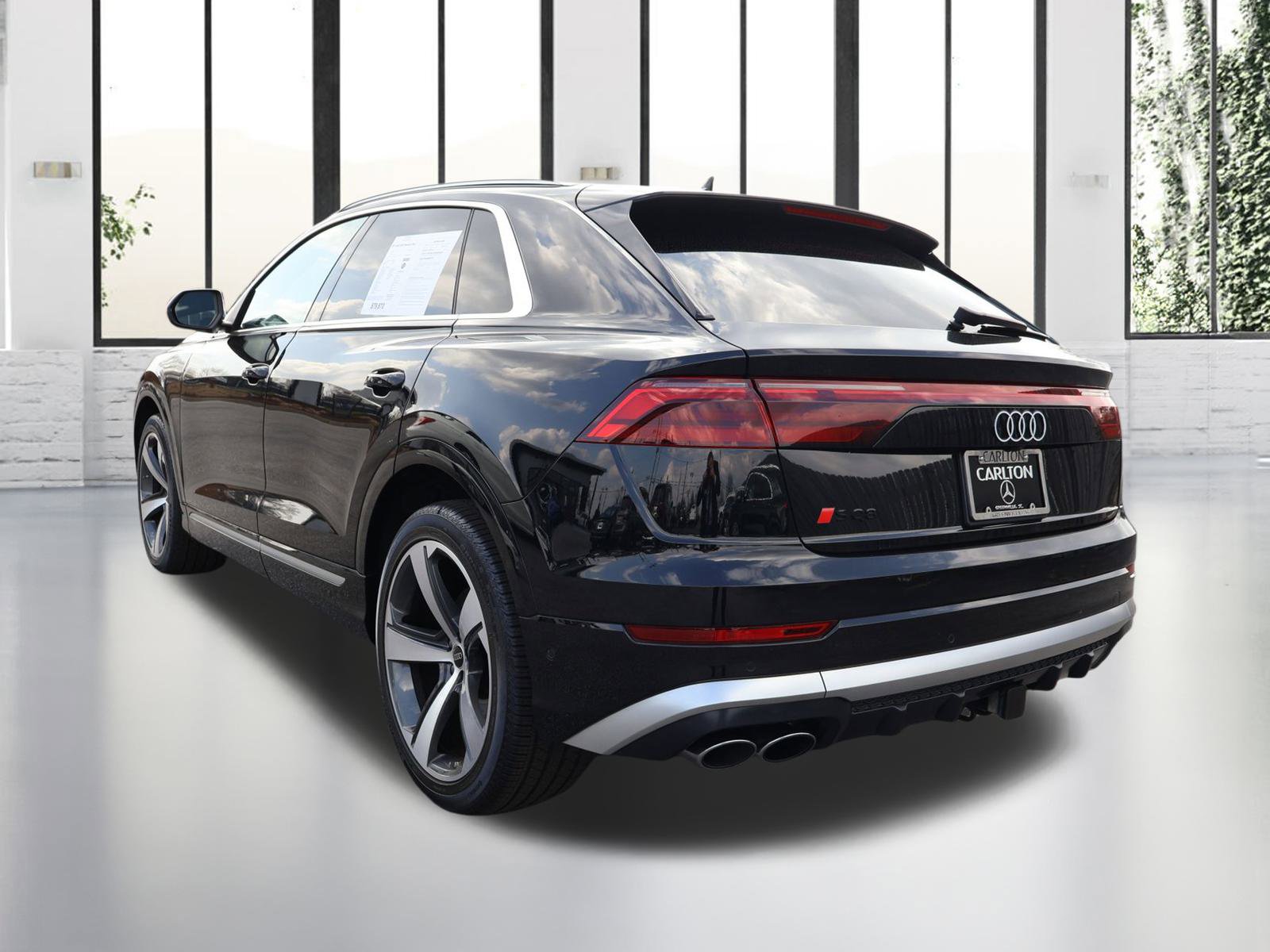 Used 2025 Audi SQ8 Premium Plus image 3