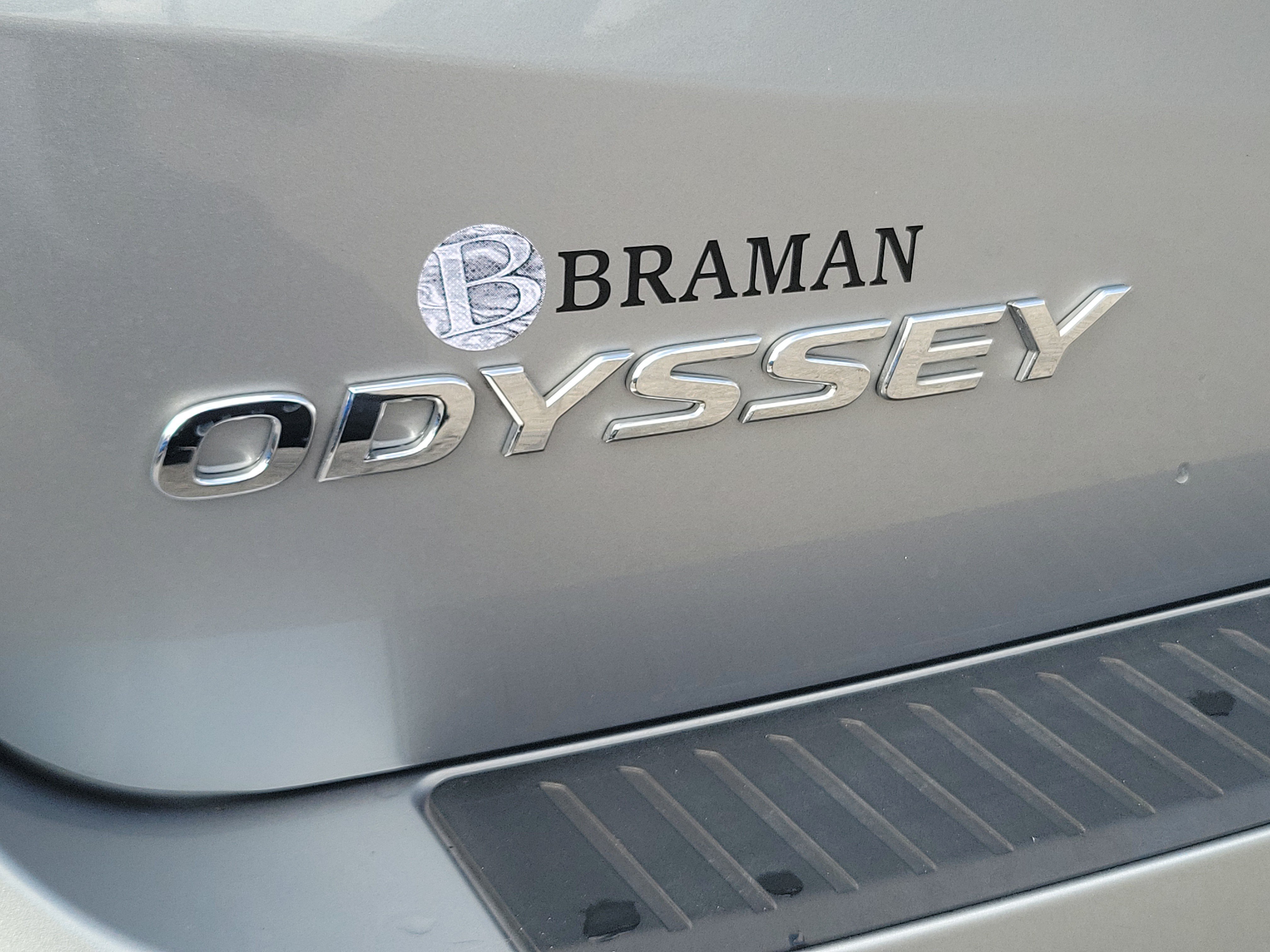 Certified 2023 Honda Odyssey Touring image 5