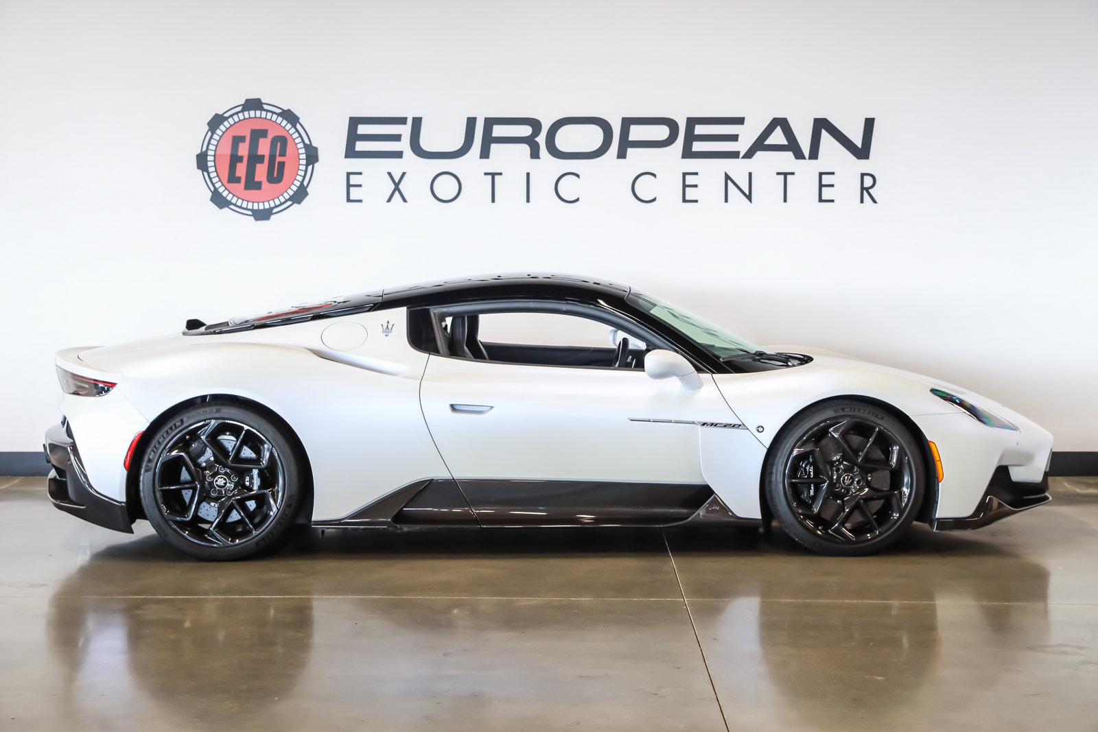 Used 2022 Maserati MC20 Coupe RWD image 14