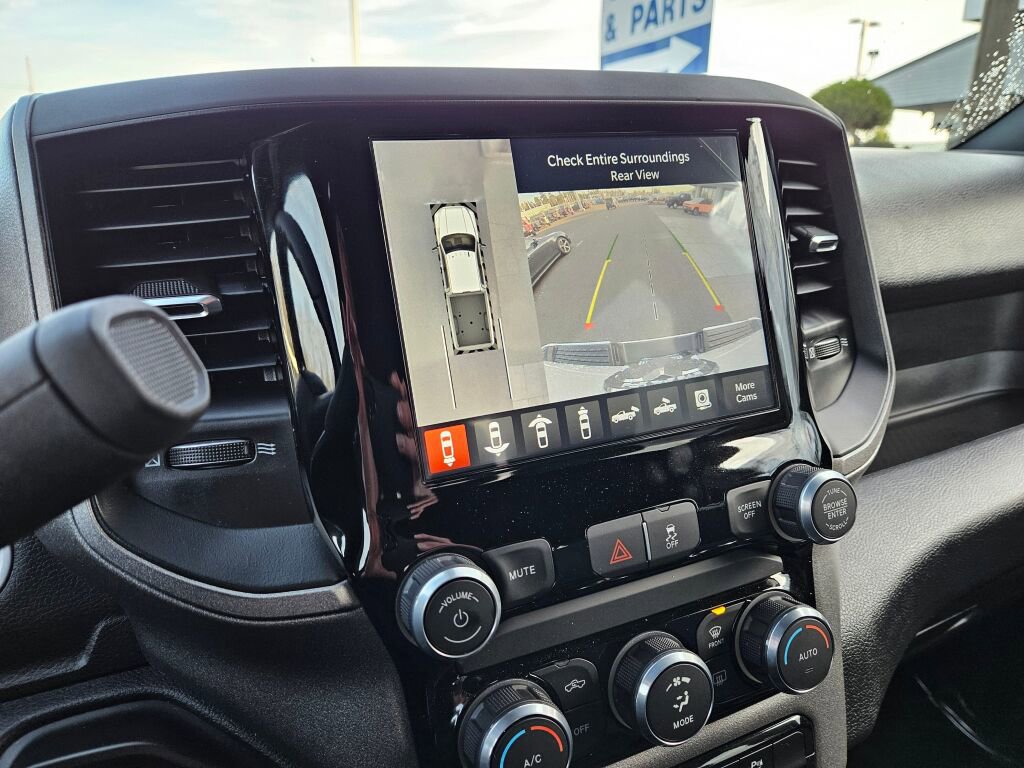 Used 2024 RAM 3500 Tradesman w/ Towing Technology Group image 28