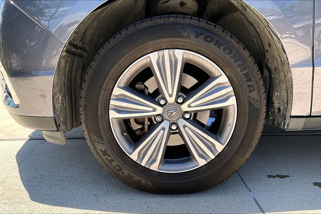 Used 2020 Acura MDX FWD image 11