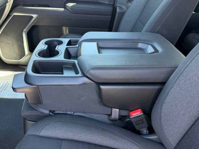Certified 2024 Chevrolet Silverado 1500 LT AWD/4WD image 33