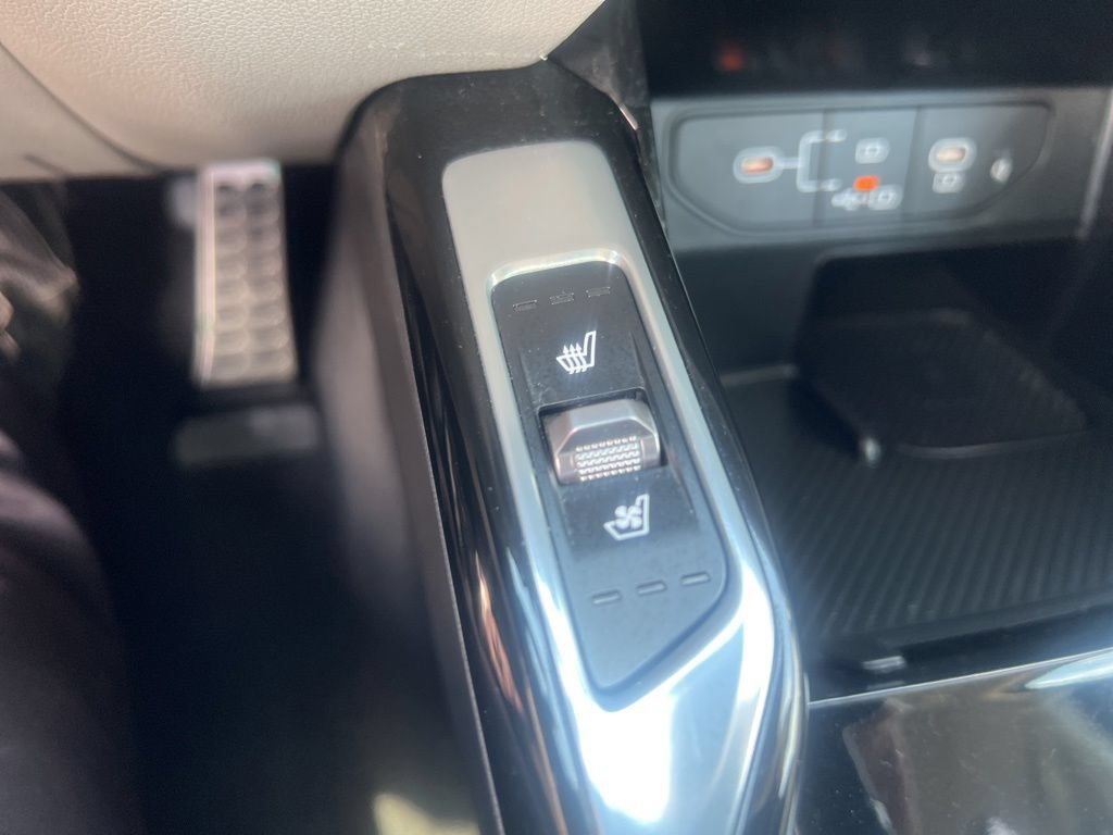 Certified 2025 Kia Sorento SX AWD/4WD image 57
