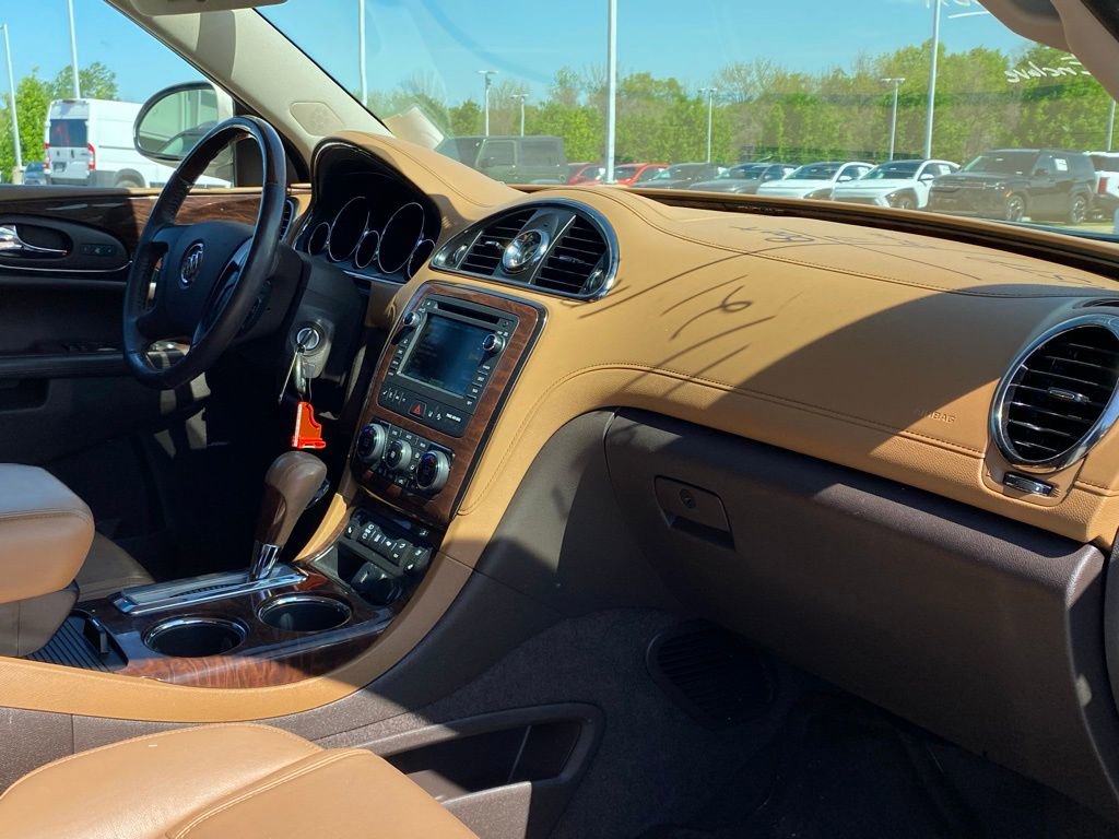 Used 2017 Buick Enclave Premium w/ Trailering Package image 30