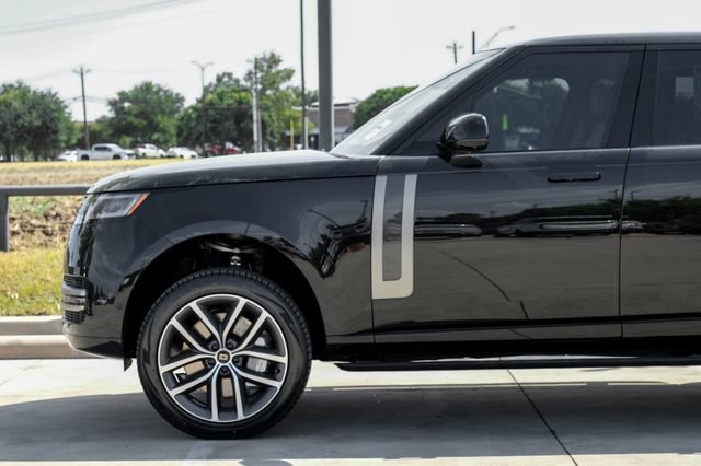 New 2027 Land Rover Range Rover Long Wheelbase SE AWD/4WD image 16