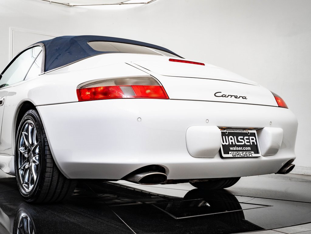 Used 2005 Porsche 911 Carrera image 24