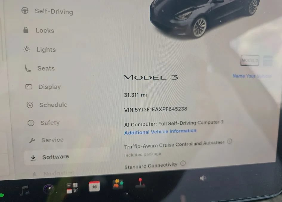 Used 2023 Tesla Model 3 Standard Range RWD image 4