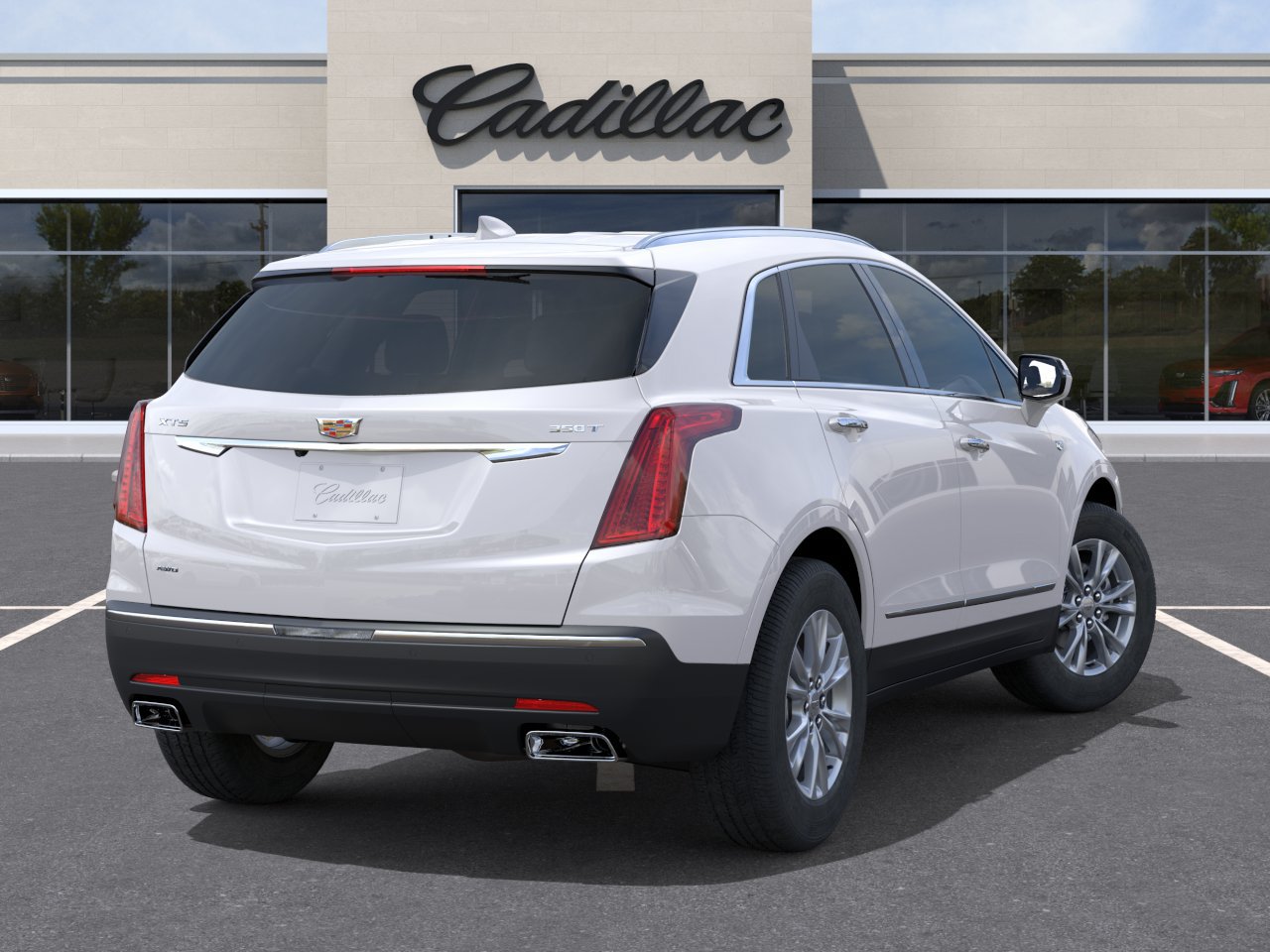 New 2026 Cadillac XT5 Luxury w/ LPO, Floor Liner Package AWD/4WD image 4