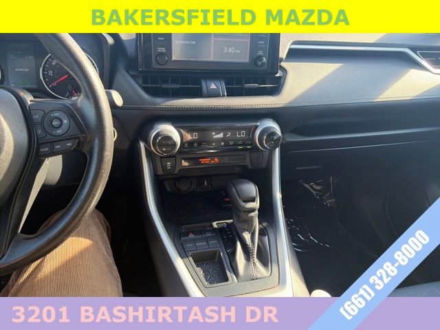 Used 2019 Toyota RAV4 XLE image 11