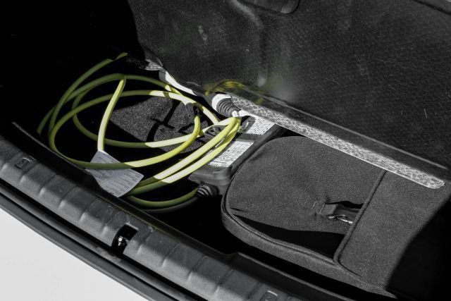 Used 2023 BMW 530e RWD image 62