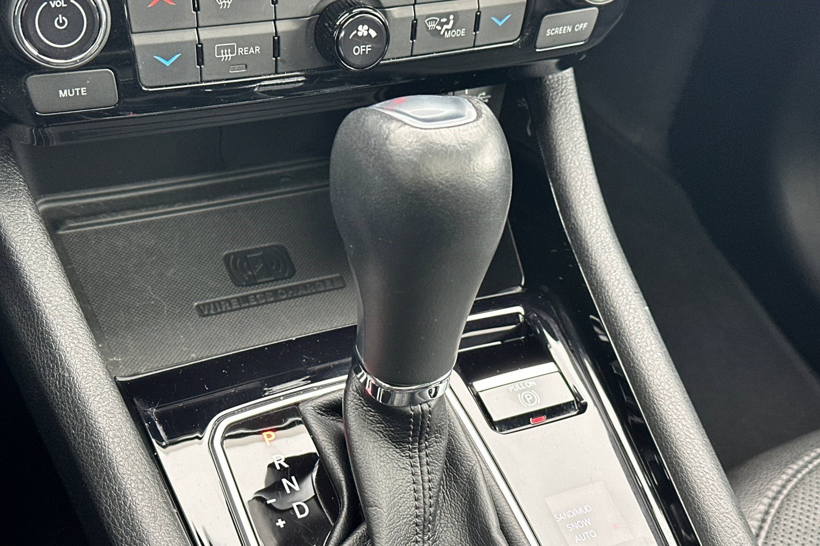 Used 2023 Jeep Compass Limited w/ Elite Group for (Red) Edition image 28