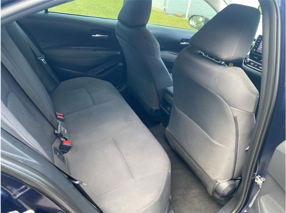 Used 2020 Toyota Corolla LE image 27