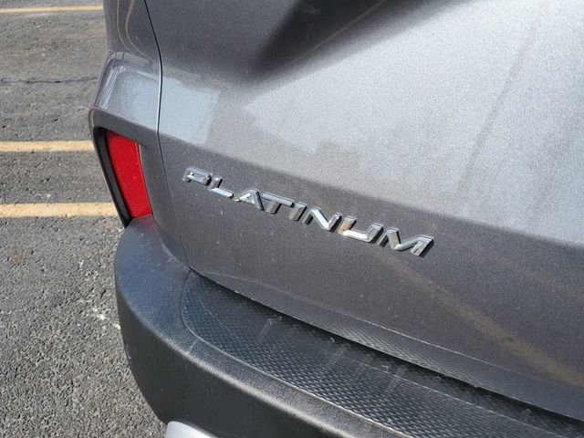 Used 2024 Ford Escape Platinum w/ Premium Technology Package image 30