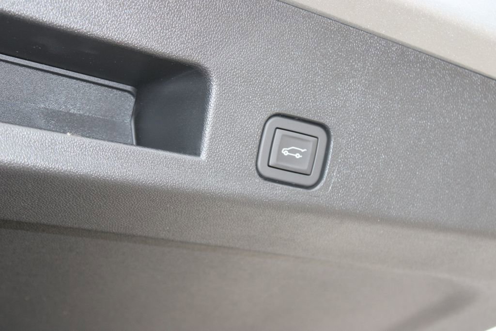 New 2026 Chevrolet Traverse LT w/ Enhanced Driving Package image 27