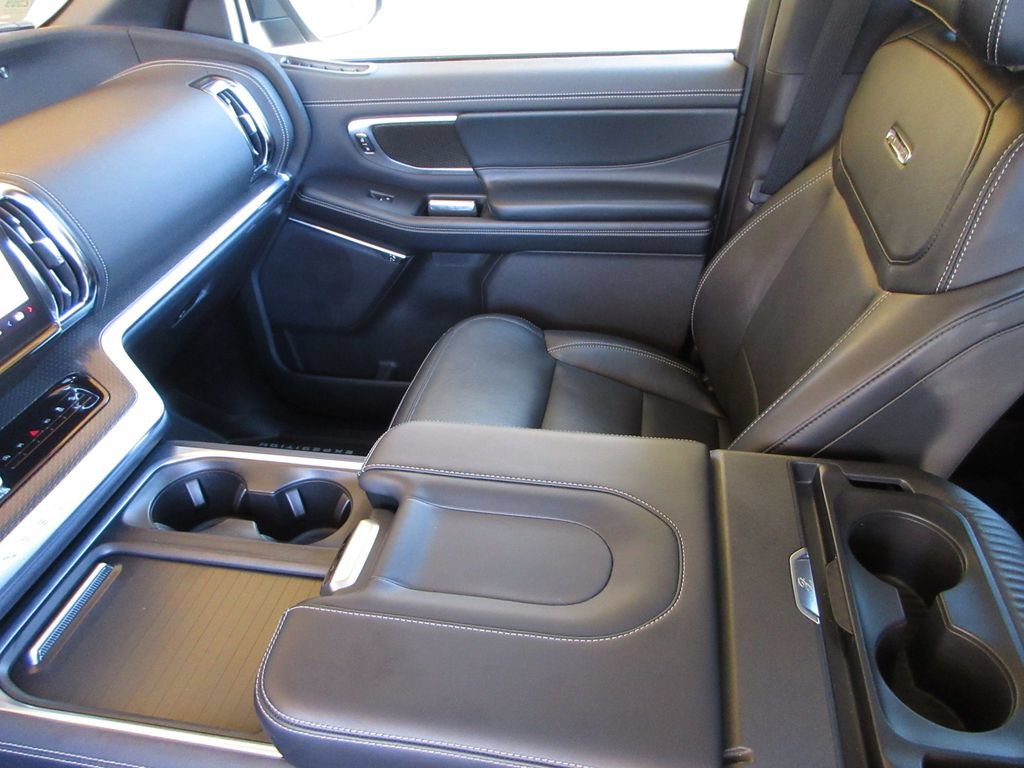 Used 2025 Ford Expedition Max Platinum w/ Stealth Performance Package AWD/4WD image 21