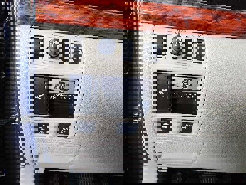 Used 2012 Subaru Legacy 2.5i Limited w/ Popular Pkg 2 image 16