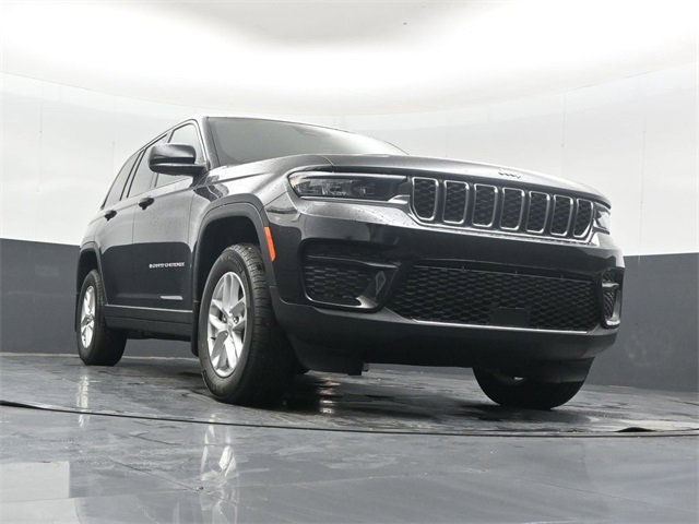 New 2025 Jeep Grand Cherokee Laredo X w/ Luxury Tech Group I image 43