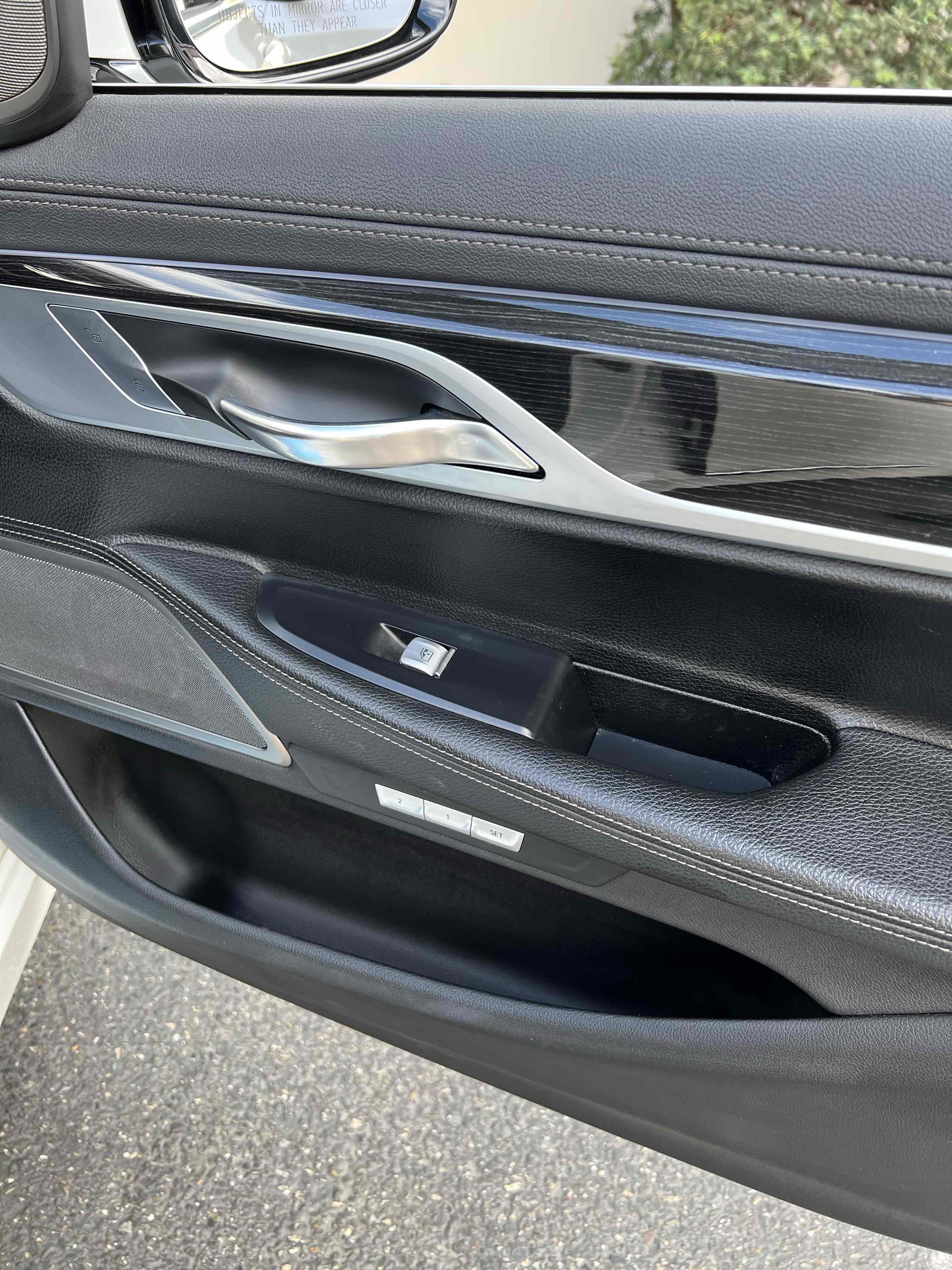 Used 2018 BMW 740e xDrive AWD/4WD image 78