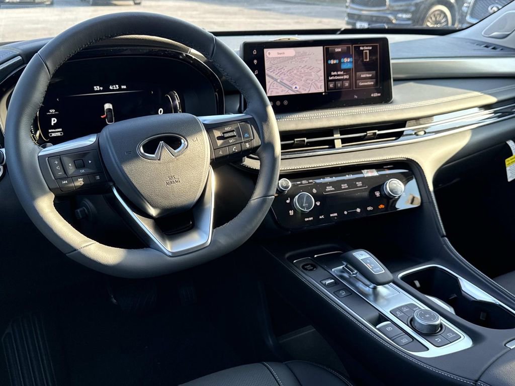 New 2026 INFINITI QX60 Luxe image 2