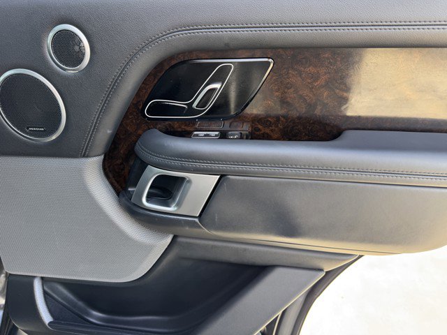 Used 2022 Land Rover Range Rover Westminster Edition image 13