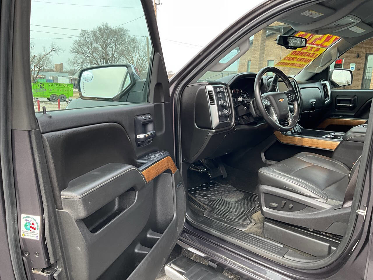 Used 2015 Chevrolet Silverado 2500 LTZ image 26