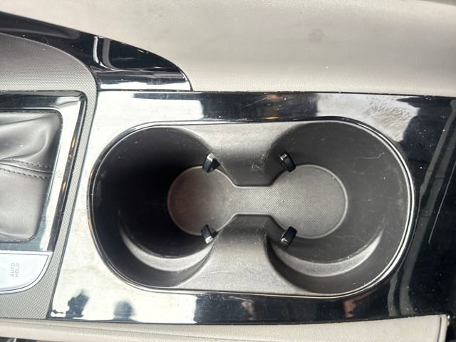 Used 2024 Hyundai Elantra SEL w/ Convenience Package image 21