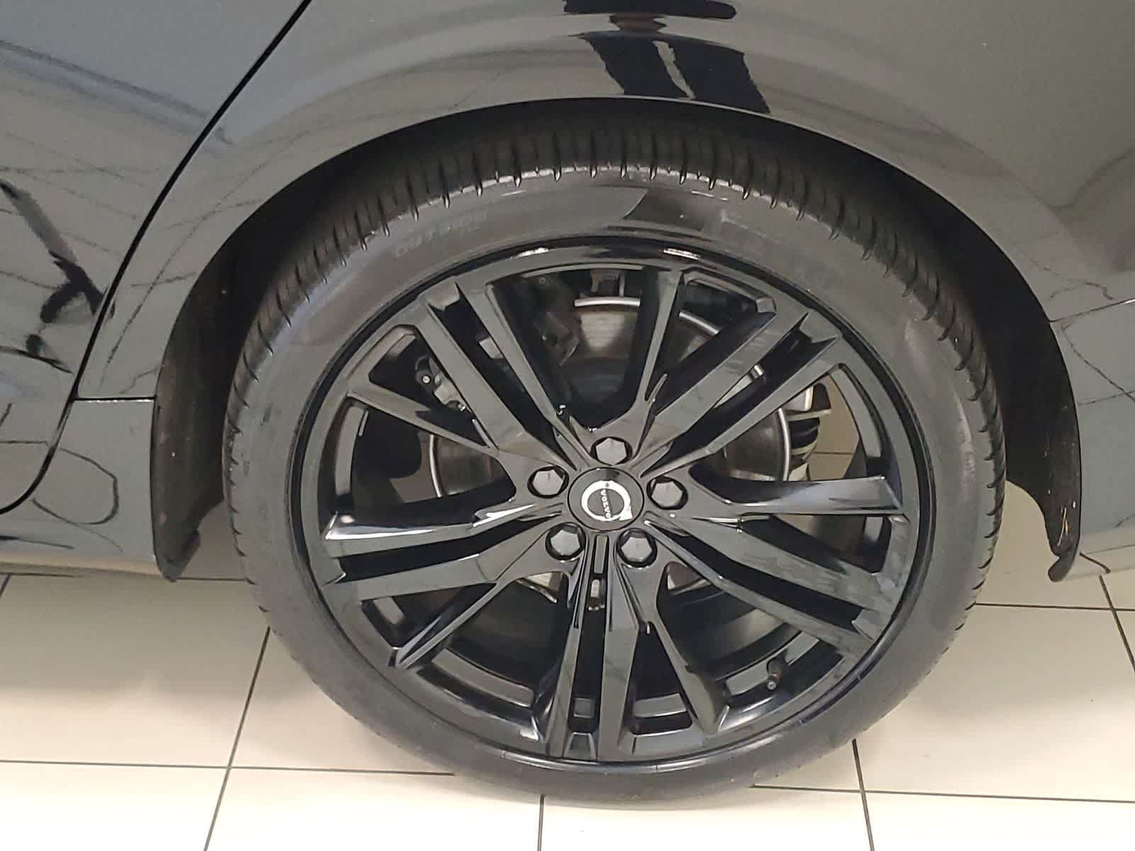 Used 2024 Volvo S60 B5 Plus FWD image 24