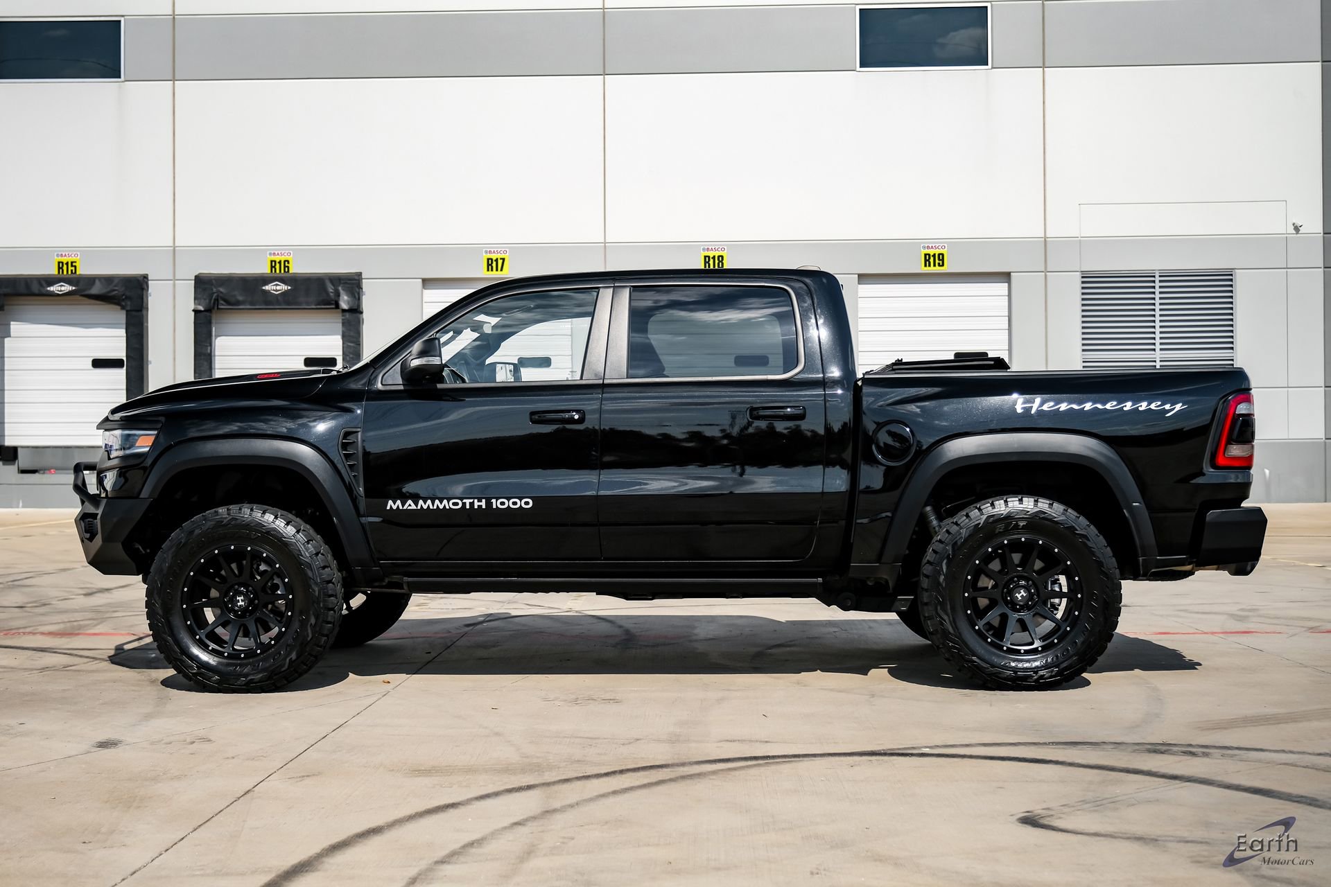 Used 2022 RAM 1500 TRX w/ TRX Level 2 Equipment Group AWD/4WD image 8