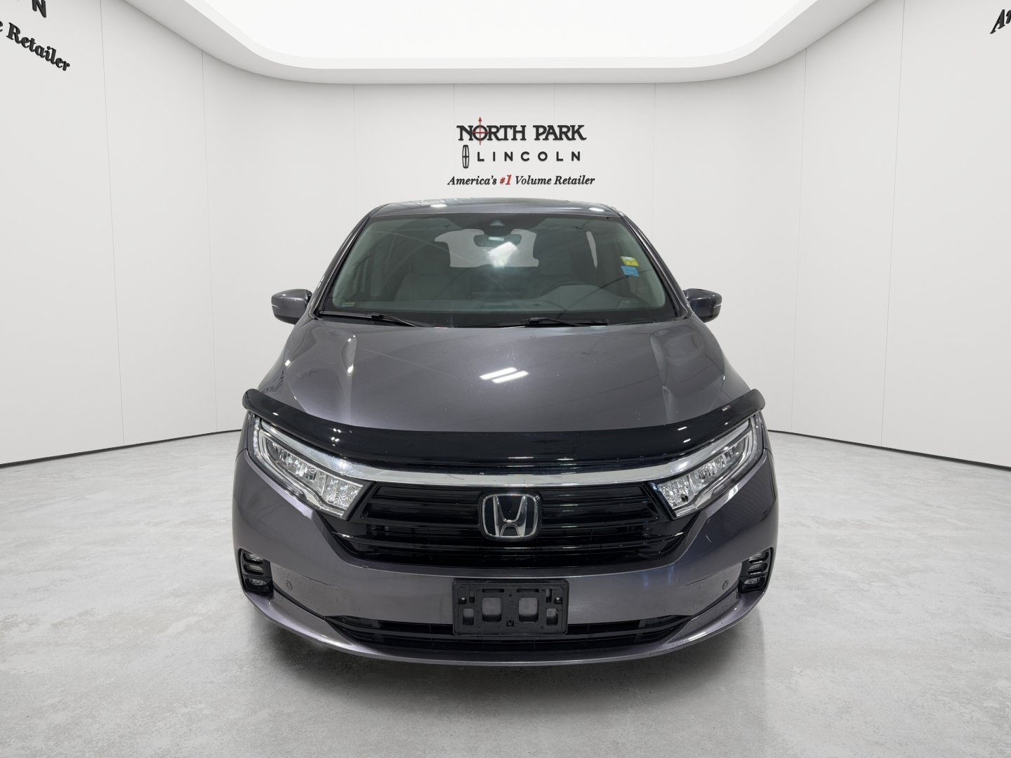 Used 2024 Honda Odyssey Elite image 8