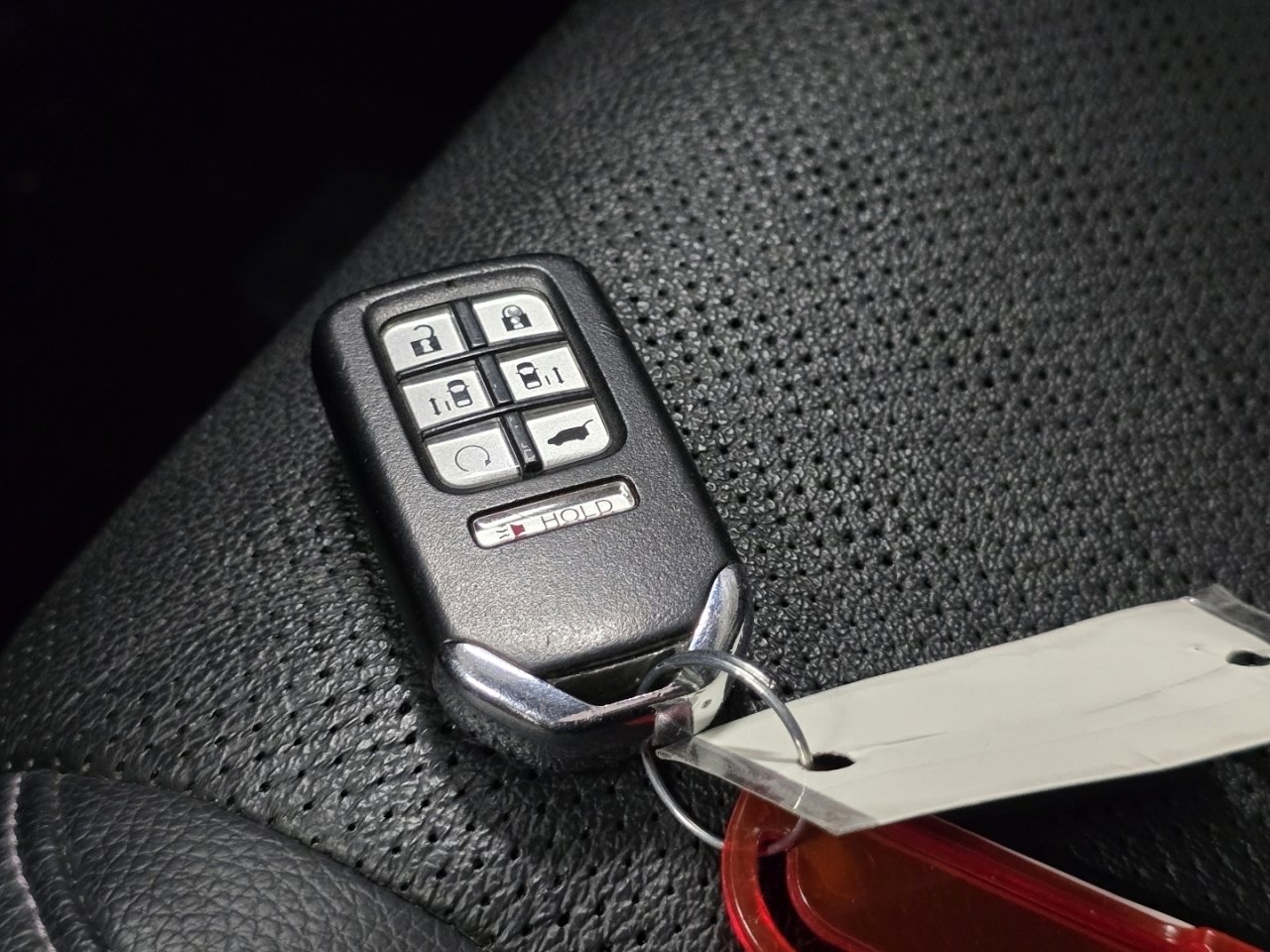 Used 2023 Honda Odyssey Elite image 34