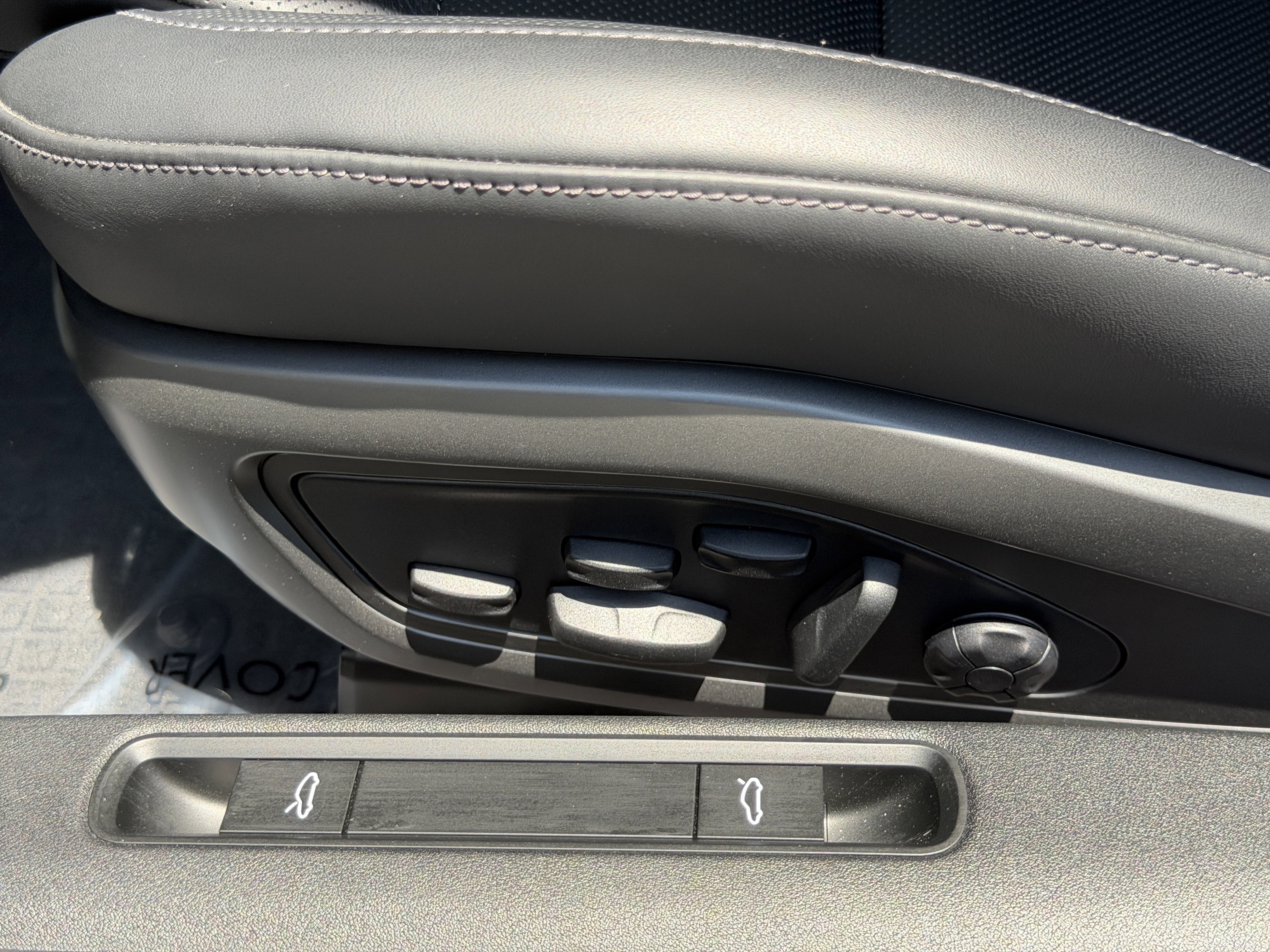 Certified 2024 Porsche 911 Carrera 4 AWD/4WD image 20