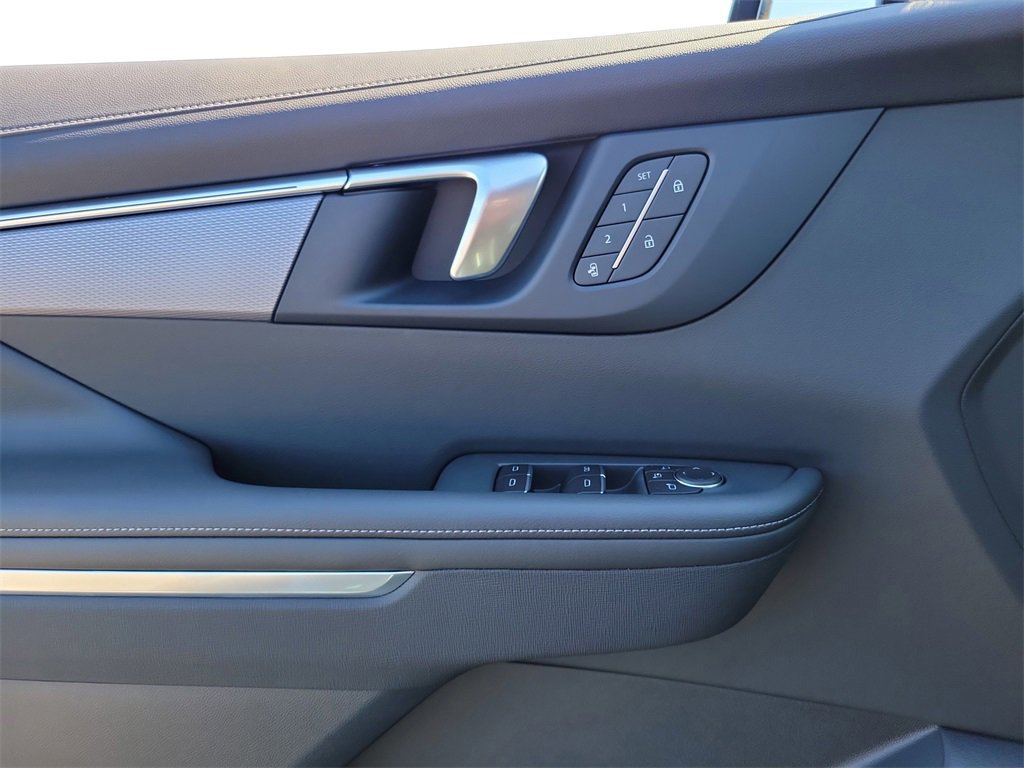 New 2026 Buick Enclave Sport Touring w/ Power Package image 18
