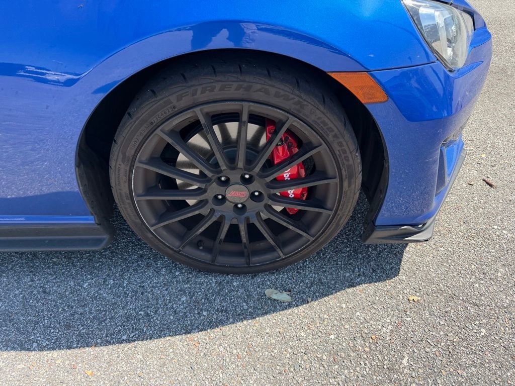 Used 2018 Subaru BRZ tS RWD image 4