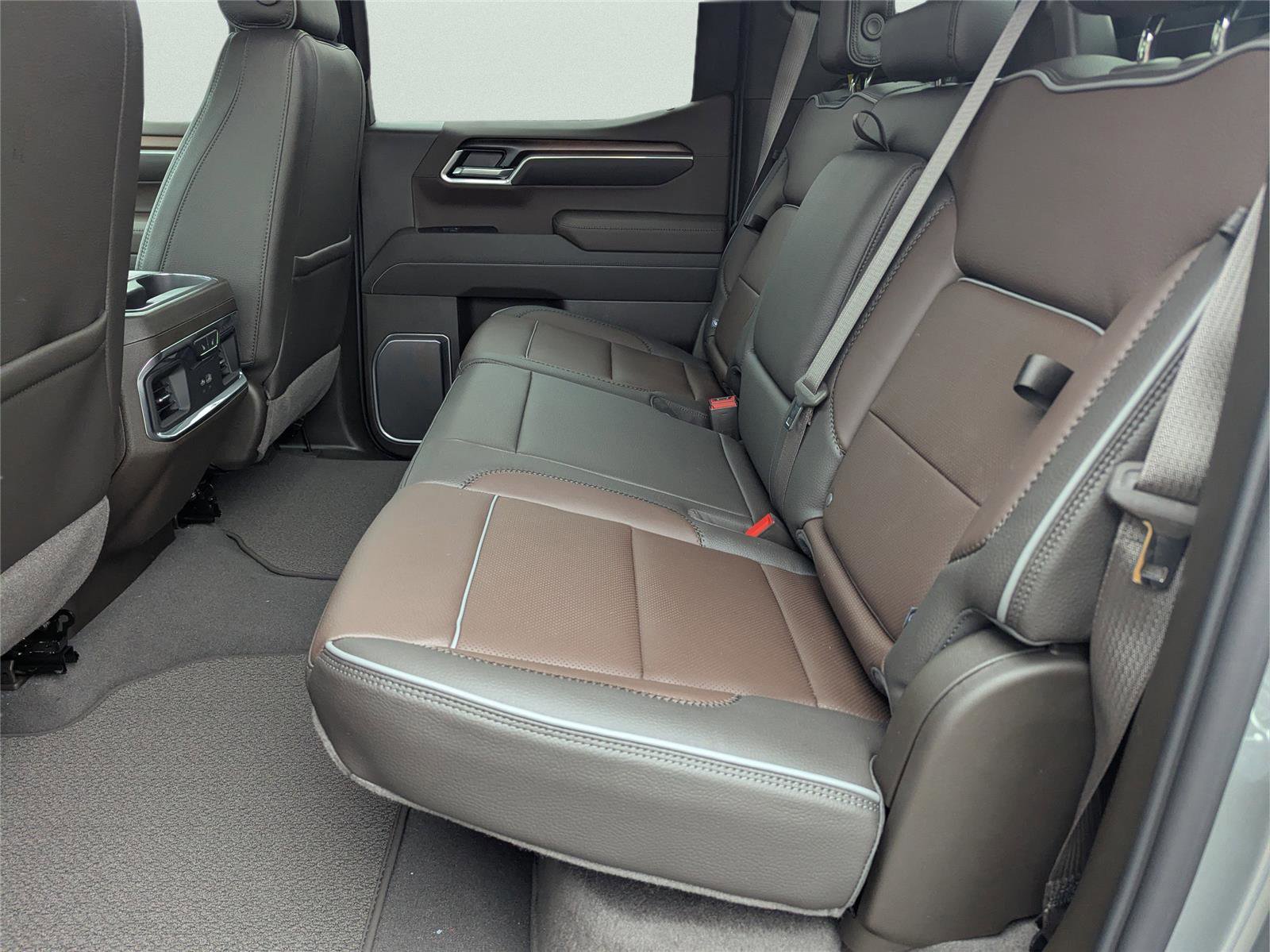 New 2026 GMC Sierra 1500 Denali image 9