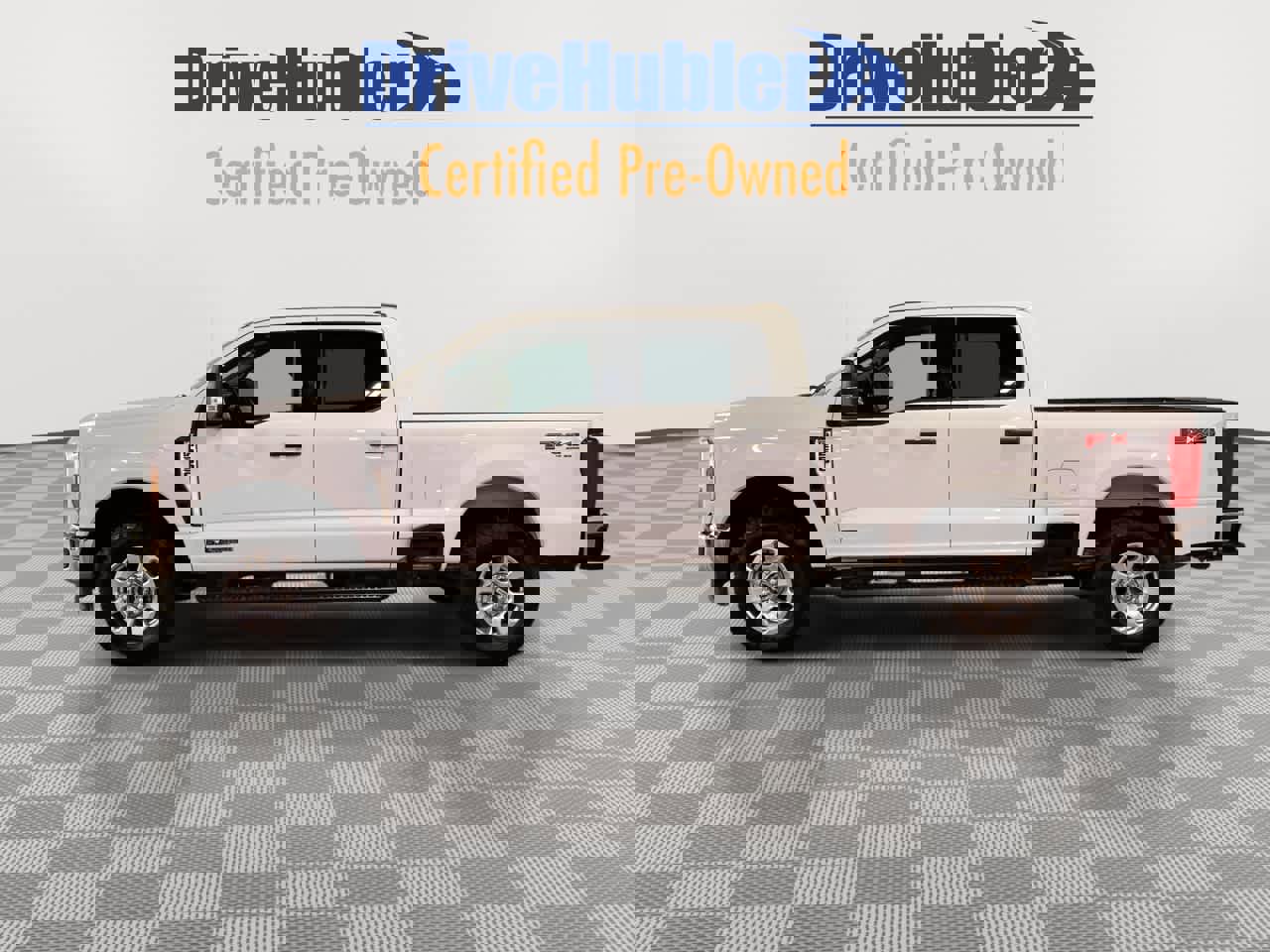 Used 2024 Ford F250 XLT w/ FX4 Off-Road Package image 5