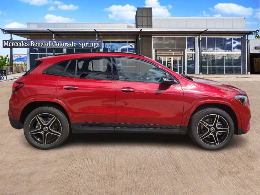 New 2025 Mercedes-Benz GLA 250 4MATIC image 4