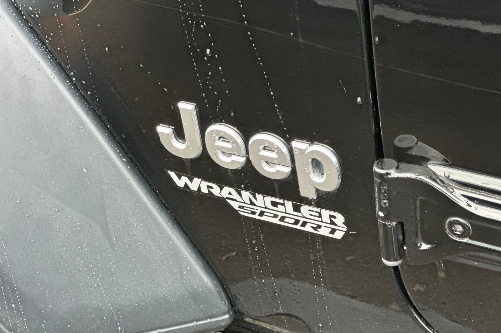 Used 2018 Jeep Wrangler Sport image 23