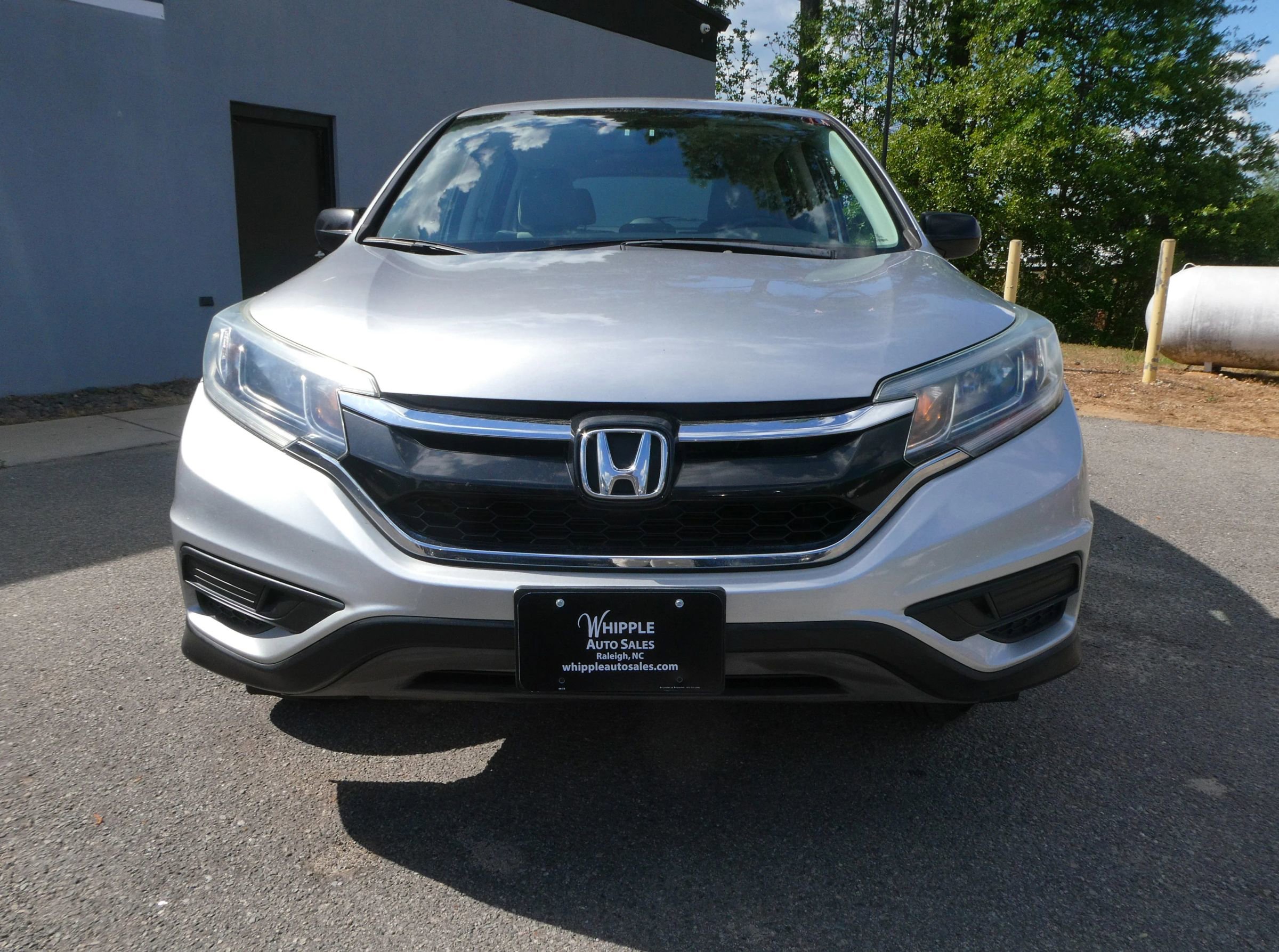 Used 2015 Honda CR-V LX image 2