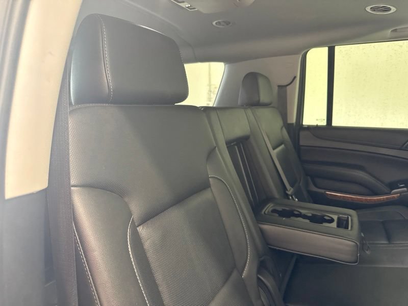 Used 2019 Chevrolet Suburban Premier AWD/4WD image 14