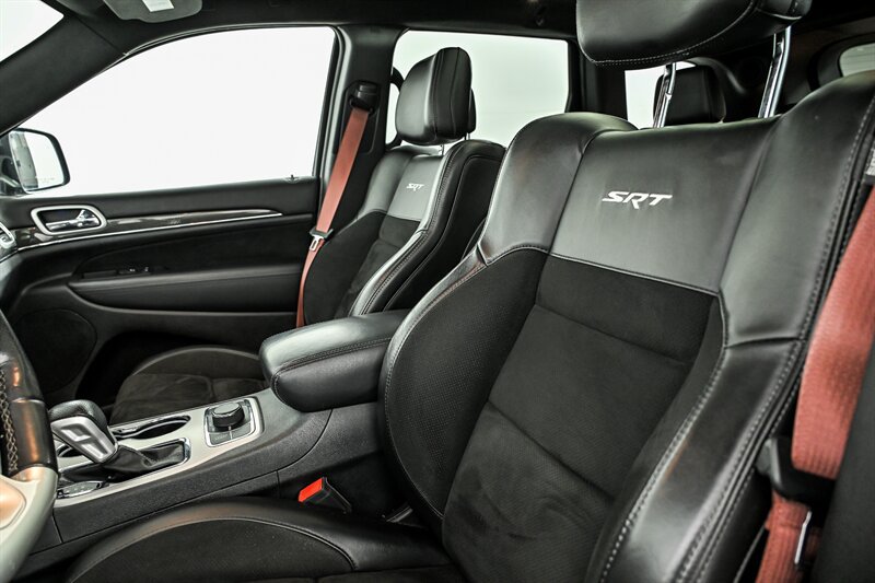 Used 2019 Jeep Grand Cherokee SRT AWD/4WD image 17