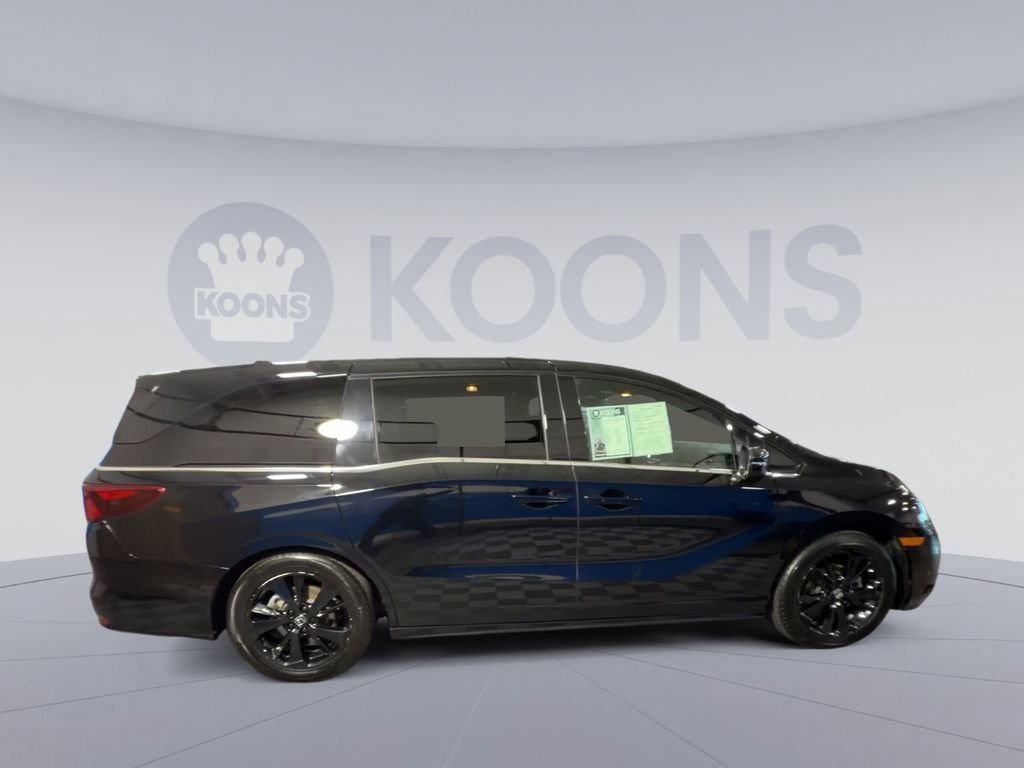 Used 2023 Honda Odyssey Sport image 12