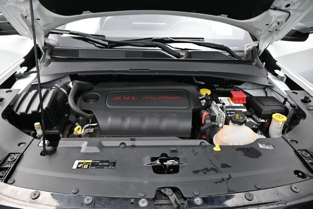 Used 2022 Jeep Compass High Altitude AWD/4WD image 28