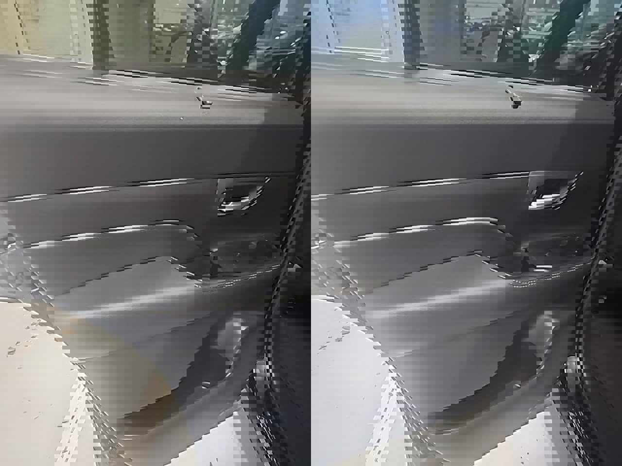 Used 2024 Toyota Grand Highlander AWD Hybrid image 11