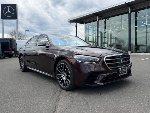 Used 2021 Mercedes-Benz S 580 4MATIC Sedan w/ AMG Line image 1