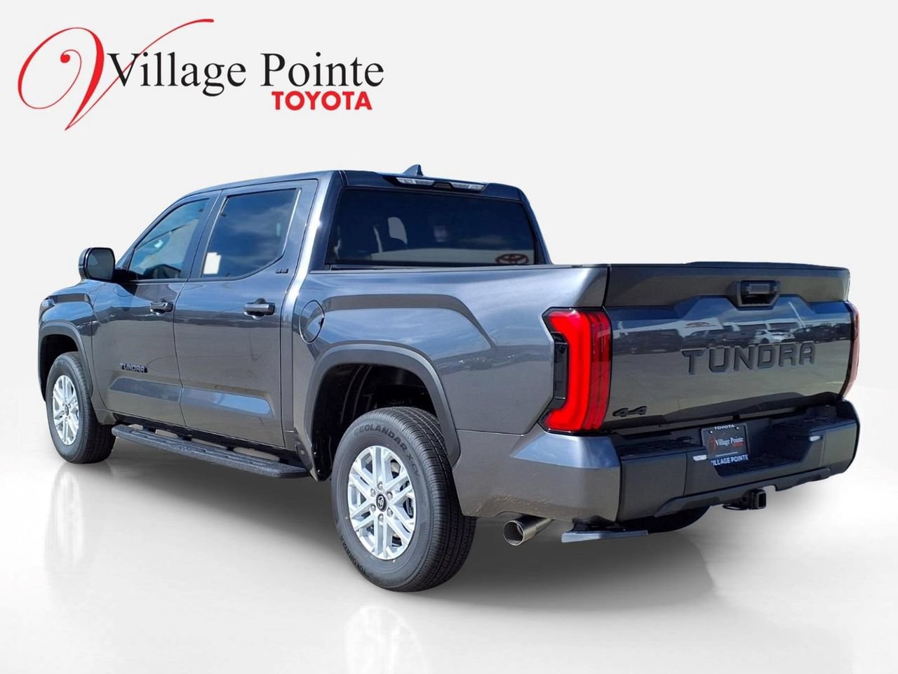 New 2026 Toyota Tundra SR5 w/ SR5 Premium Package AWD/4WD image 3