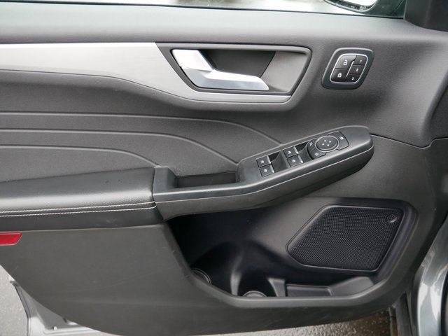 Certified 2024 Ford Escape Platinum image 7