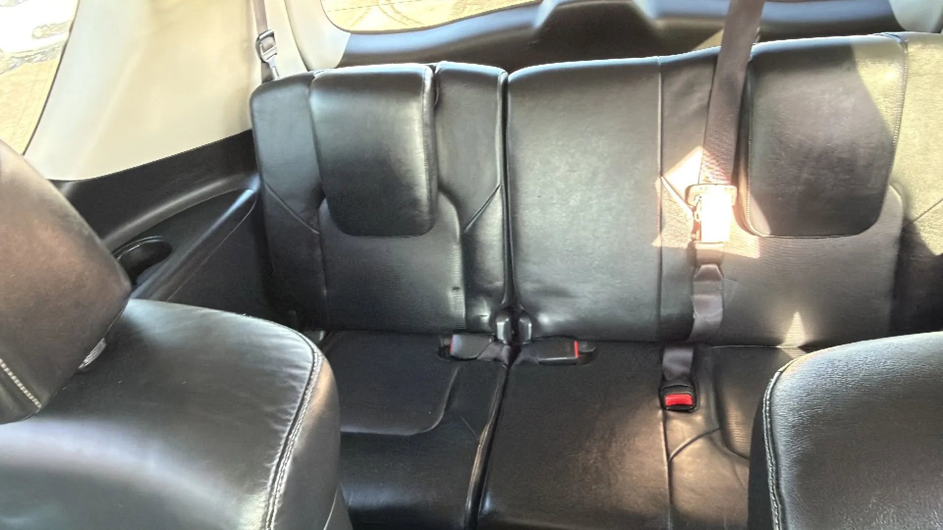 Used 2015 INFINITI QX80 4WD w/ Driver's Assistance Package image 11