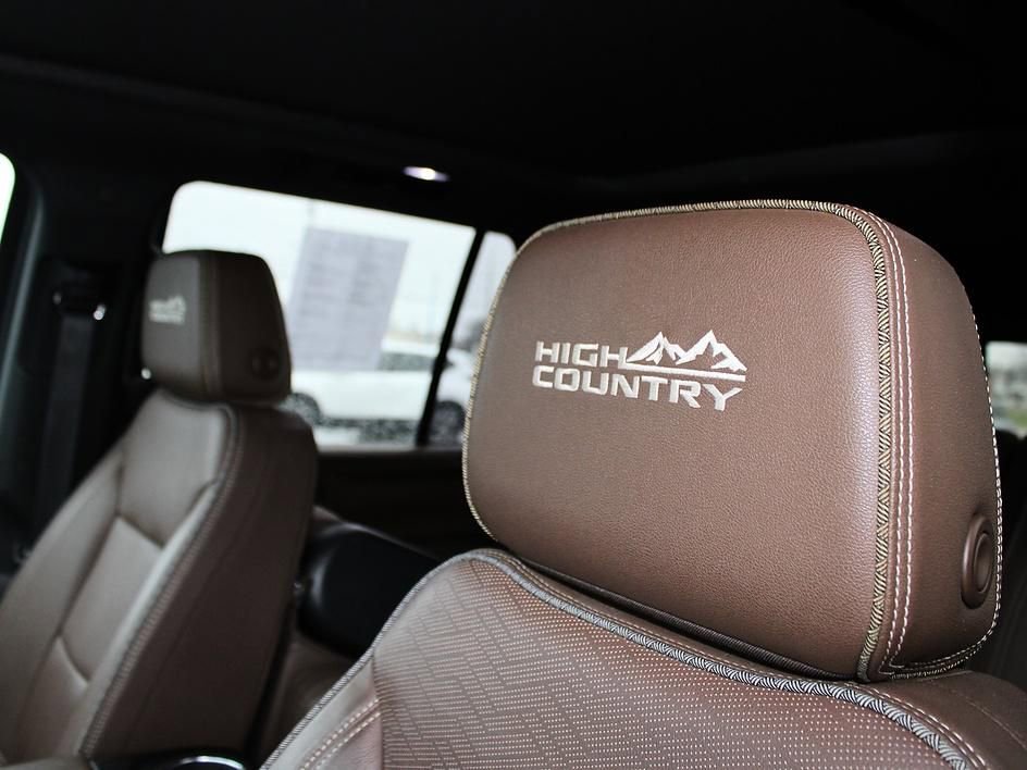 Used 2023 Chevrolet Tahoe High Country image 29