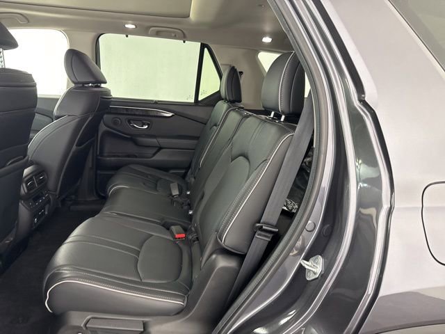 Used 2024 Honda Pilot Elite image 26